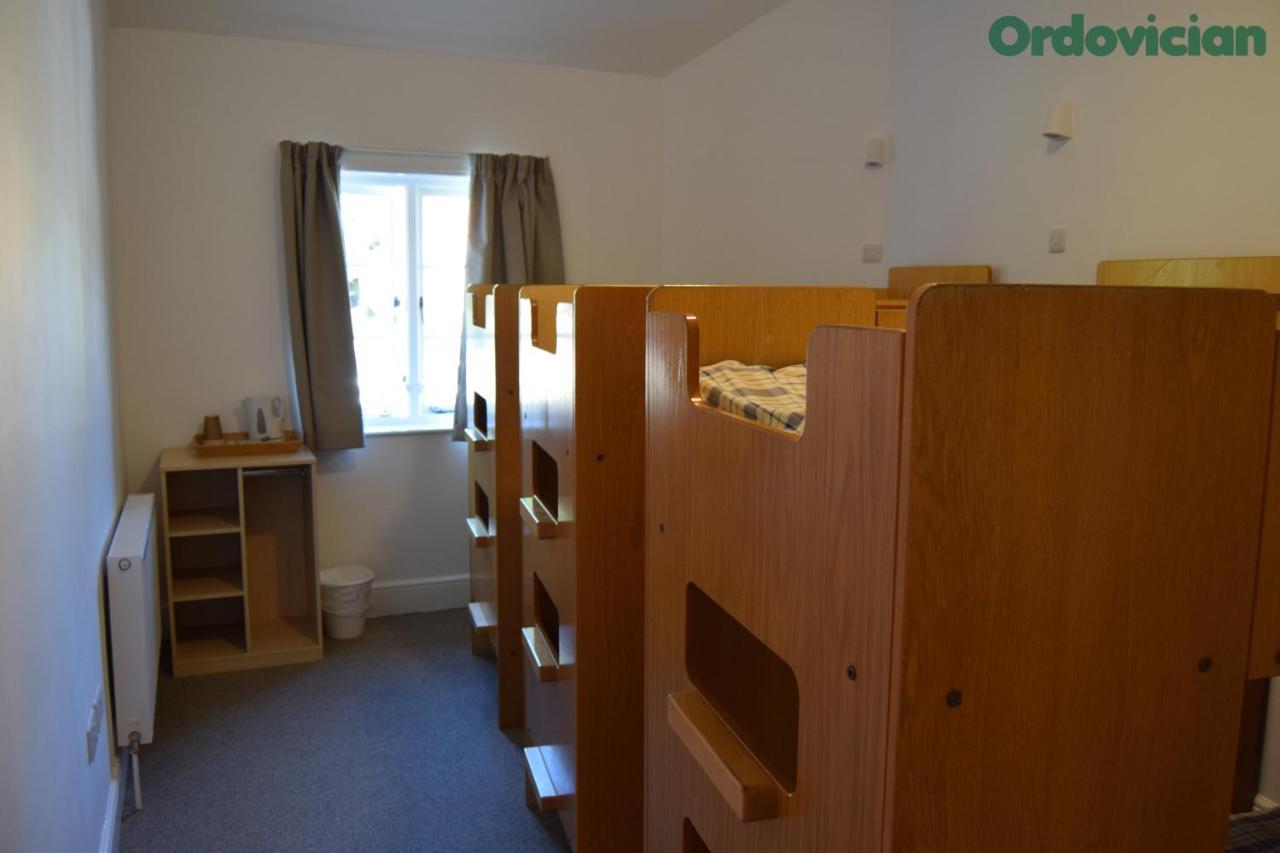 Fsc Juniper Hall Hostel 미클레엄 외부 사진
